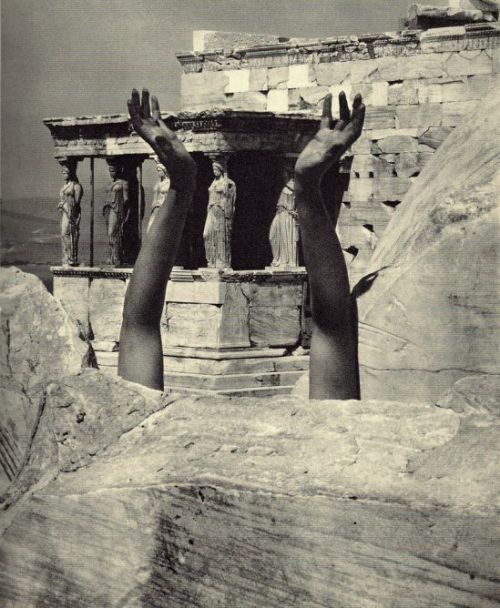 fletchingarrows:grigiabot:Edward Steichen Therese Duncan-Reaching Arms-The Parthenon 1921View Postwo