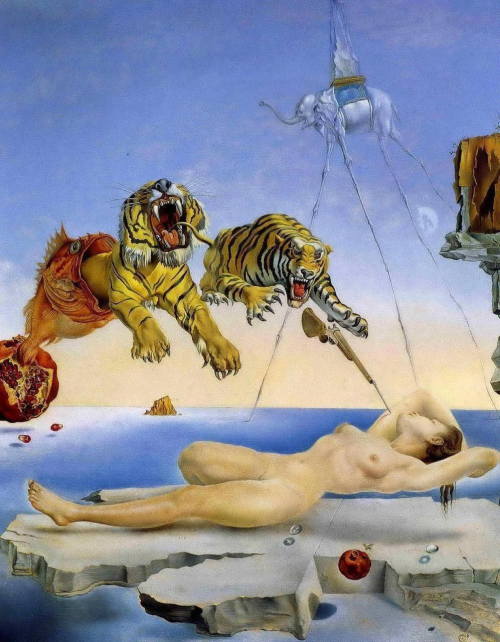 aizobnomragym: Salvador Dali“Dream Caused by the Flight of a Bee Around a Pomegranate a Second