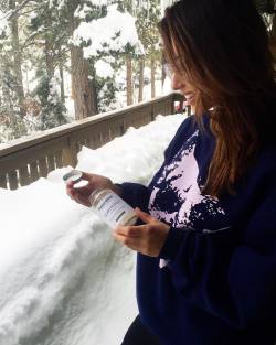 hottygram:  Spent this past weekend in Big Bear &amp; I didn’t skip a beat taking my Luminous vitamins 😊 the Vitamin A, C, Biotin, Iron, Zinc, and Milk Thistle extract help my skin, hair &amp; nails maintain a healthy glow &amp; shine @proteinworld