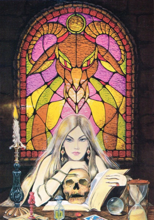 daeva-of-erosia:“Sorceress In Her Study” by Victoria Poyser