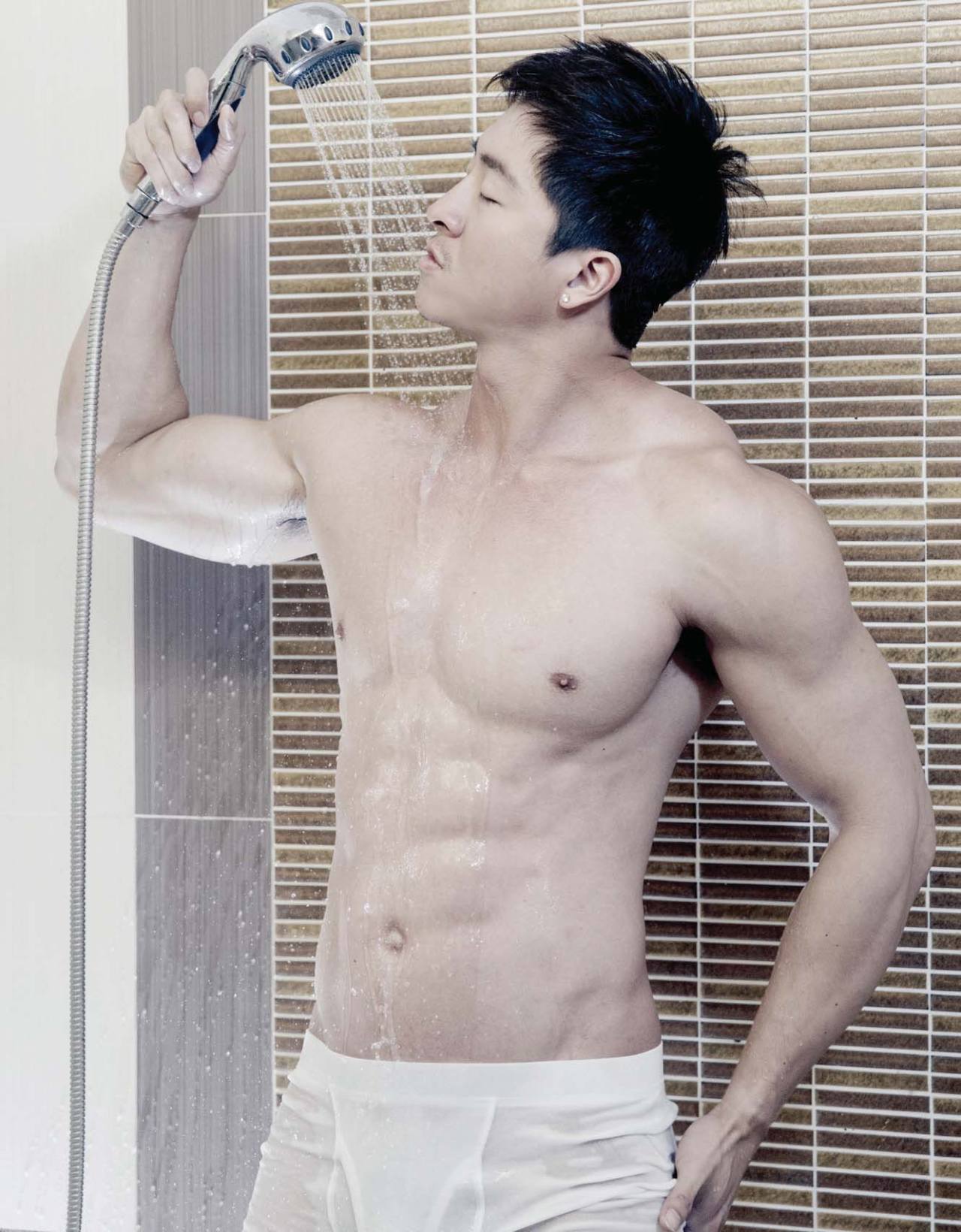 hunkxtwink:  Jason CheeHunkxtwink - More in my archive 