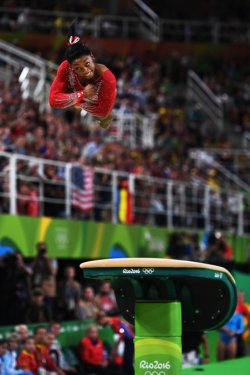 goodblacknews:  (via Simone Biles Leaps into History as 1st American Woman to Win Olympic Gold in Vault Competition)  