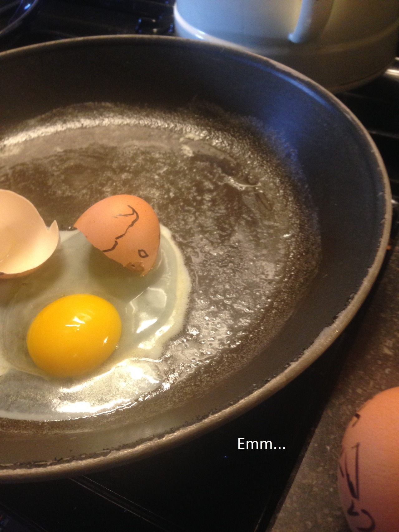 gaylordchrom:tak3chi:ylissetacticianrobin:gaylordchrom:happy easter everybody  I