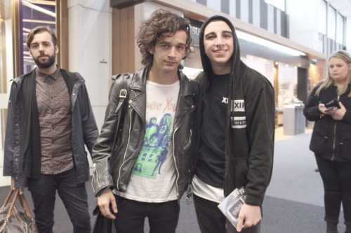 confrontinqs:so i met matty healy from the adult photos