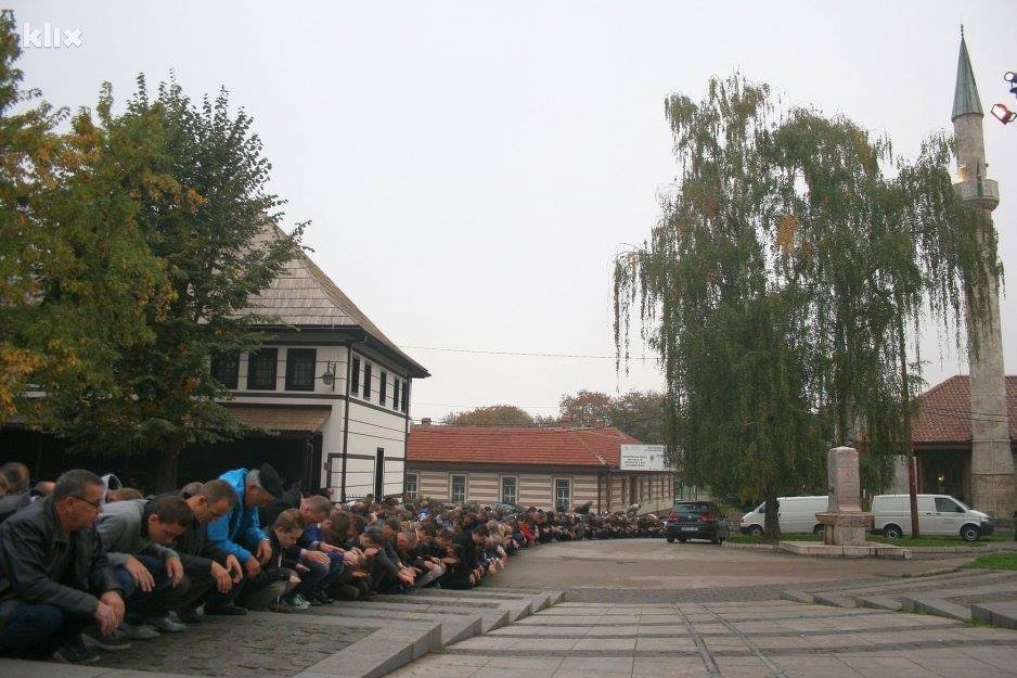 Bosna'da Bayram Namazı..