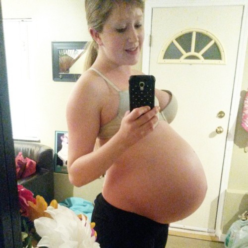 Pregnant not pregnant porn pictures