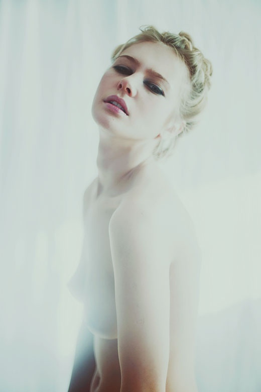 hp-inspire:   At Pinterest  *** by Julia  Tsoona  This is my reference archive. 