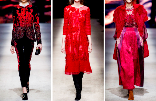 fashion-runways:  Alberta Ferretti at Milan Fashion Week Fall 2015  