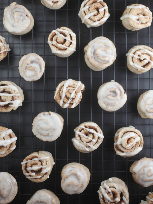 Porn photo foodffs:  Cinna-Mini Cookie Bites  Really