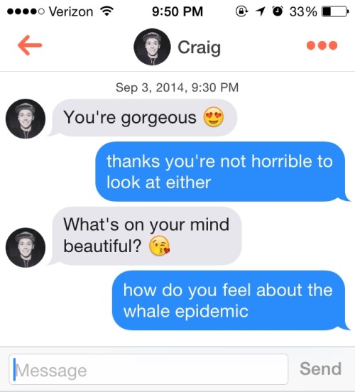 tomfletcherscats:  tomfletcherscats:  this is how u use tinder right  he came out of left field with this one  