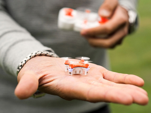 stuffguyswant:  SKEYE Pico DroneTaste the Exhilaration with Pico–The Nimble Flying MachineTake flight in fresh air or zip the mini SKEYE Pico Drone through your office in between meetings—we guarantee it’s more fun than a coffee-break. This nimble