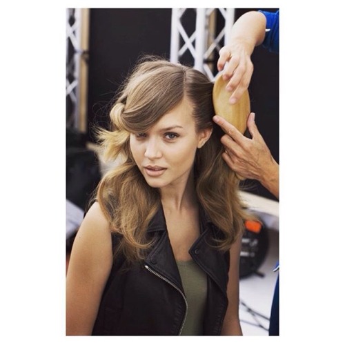 “juleshdam: Fashion week is ON #beautiful #topmodel #Josephineskriver @josephineskriver #fashi