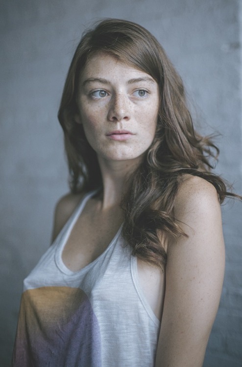 arutai:Alli Grimes by Josh Wool