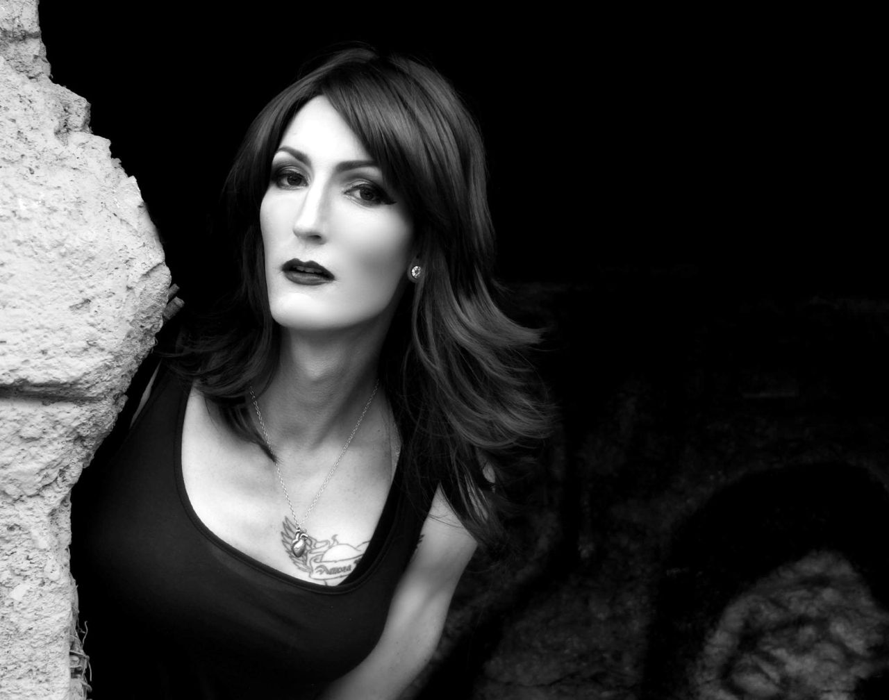 hgillmore:  Well dressed Crossdressers and Transgendered Women 