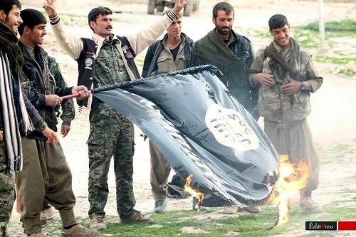 Porn photo ezidxan:  Êzîdî YBS fighters after a successful