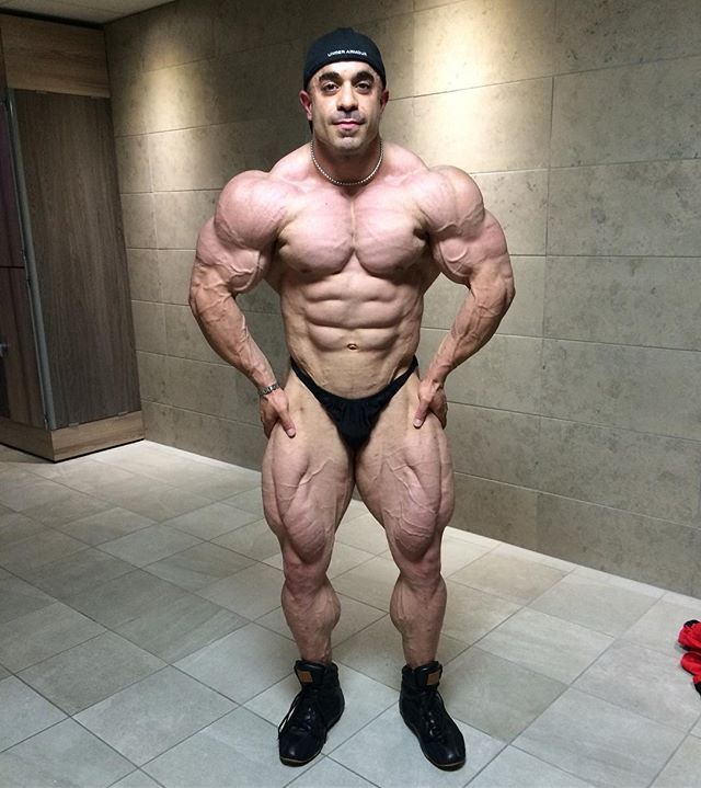 hotmuscularmenblog:  Sasan HeiratiIG: @sas_heirati