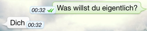 darkbrokenparadise:traurig wenn man genau weiß welche bilder einem gehören und man genau weiß wer diese person war, mit der du da geschrieben hast