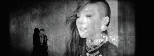 chaerining: goodbyeɡʊdˈbʌɪ/1.used to express good wishes when parting or at the end of a conversatio