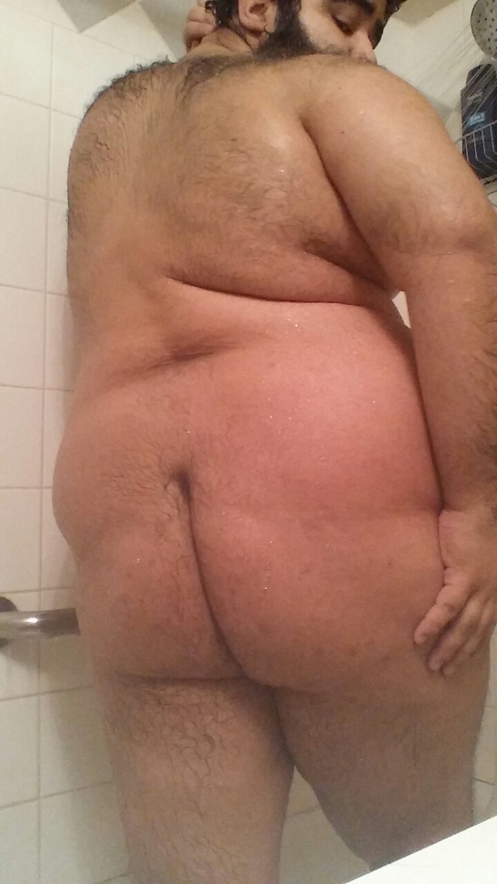 fierybiscuts:  Was in the shower an I realized, people totally love my wet butt so