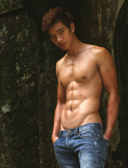 allasianguys:  All Asian Guys .tumblr