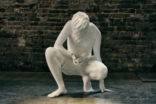 postcardstomyself:  Claudia Fontes, The Horse Problem, sculptural installation, biennale Venezia, 2017