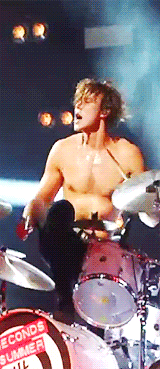 cahlumhood:holy clams