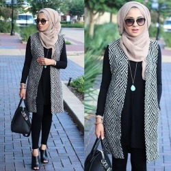 Hijab Tutorials And Fashion: Photo