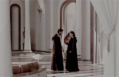 anakinskydala:  obianidala au: empress amidala rules the galaxy with an iron fist…and