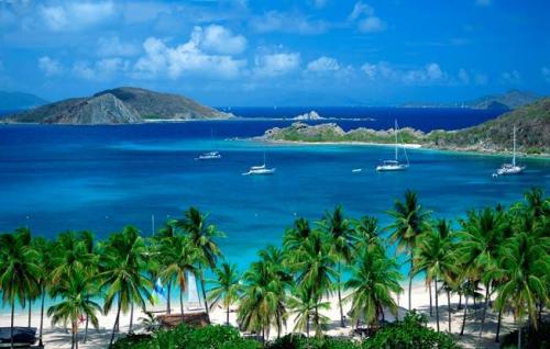 bountybeaches:  British Virgin Islands (by @SeaChateau) Tip: use ZOOM in right top corner !