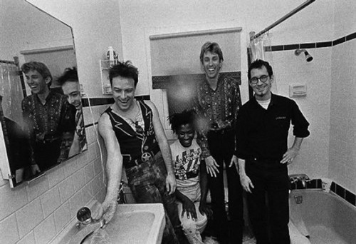  NA PUNK HISTORY (#2)Dead Kennedys (1984) by Roger Ressmeye