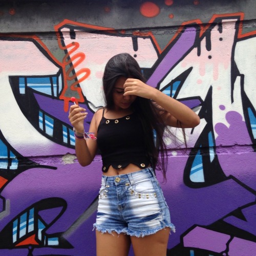 http://streetgrl.tumblr.com/post/156770222772