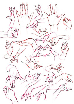 miyuli:  Hand practice! My lecturer said my hands look all the same so I tried to put in some character. It’s hard! Will try to simplify more next.(You’re welcome to use these for reference) 