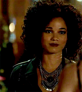 maiaroberts:#why so gorgeous? (｡♥‿♥｡)