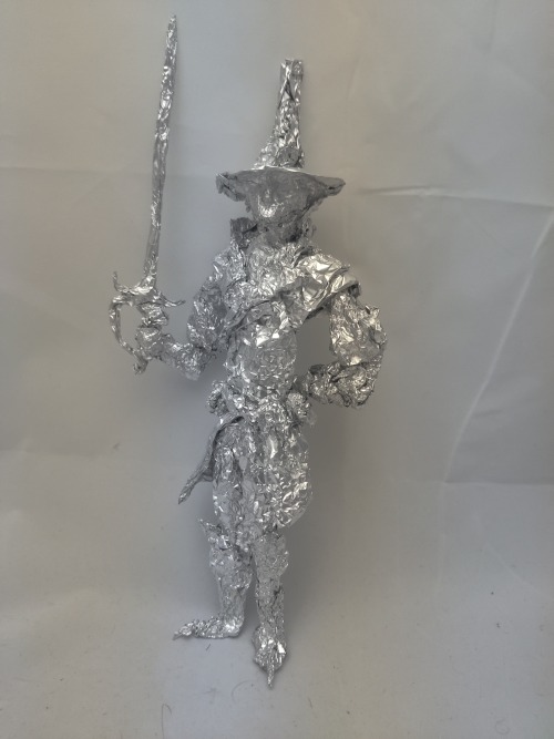 thefoilguy: Victor Saltzpyre from Vermintide - Aluminum Foil Sculpture Holy Sigmar, bless this Sunda