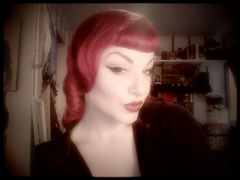 thesmokingstiletto:  Minor change to hair and makeup before heading out tonight…