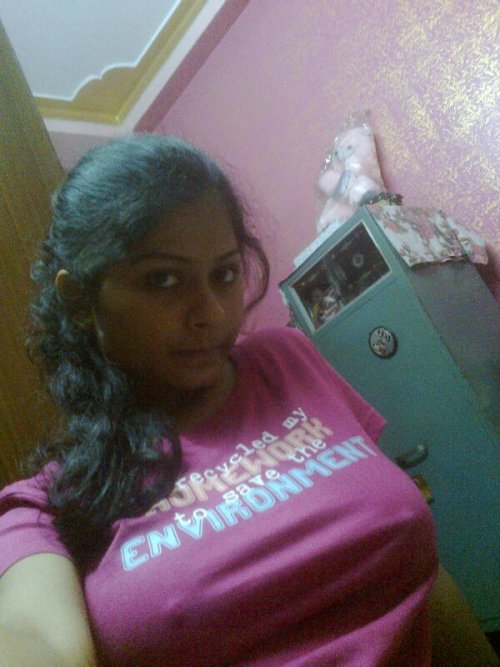 hunterkaamdev:  #Indian, #hotindian #Sexy #huge #boobs #breast #nip #clit #pussy #ass