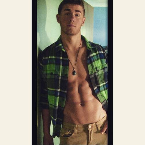 lumbrjax:  Instagram user @ld.gym http://ift.tt/1NmkMmF 