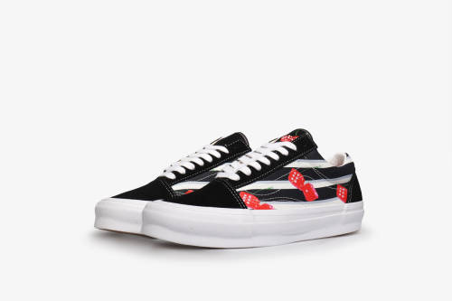  Vans Vault UA OG Old Skool LX “Snake Eyes” 