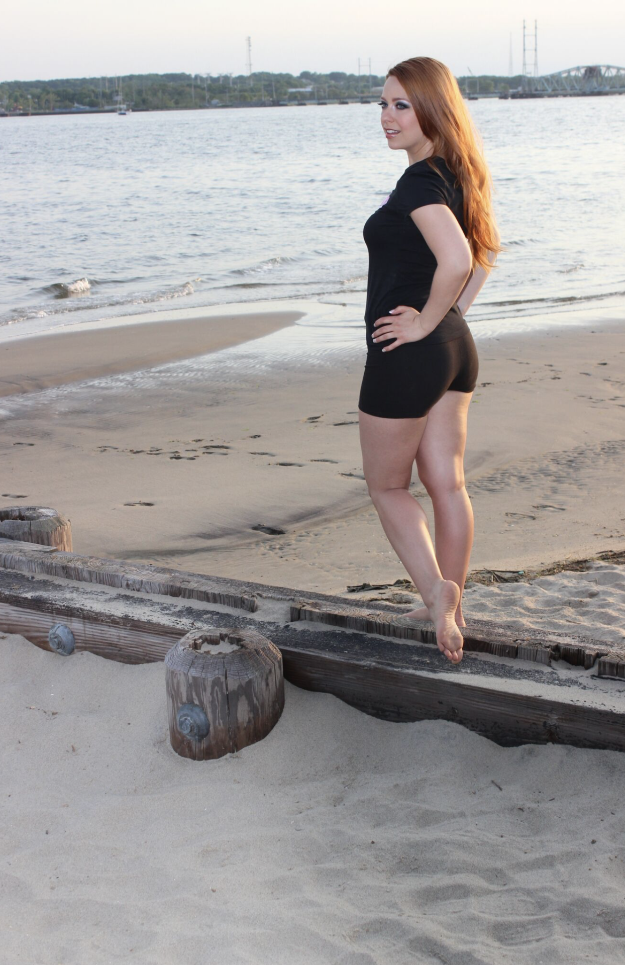 badassbeckyshow:  Life is a day at the beach ;) Excited to visit Virginia Beach next