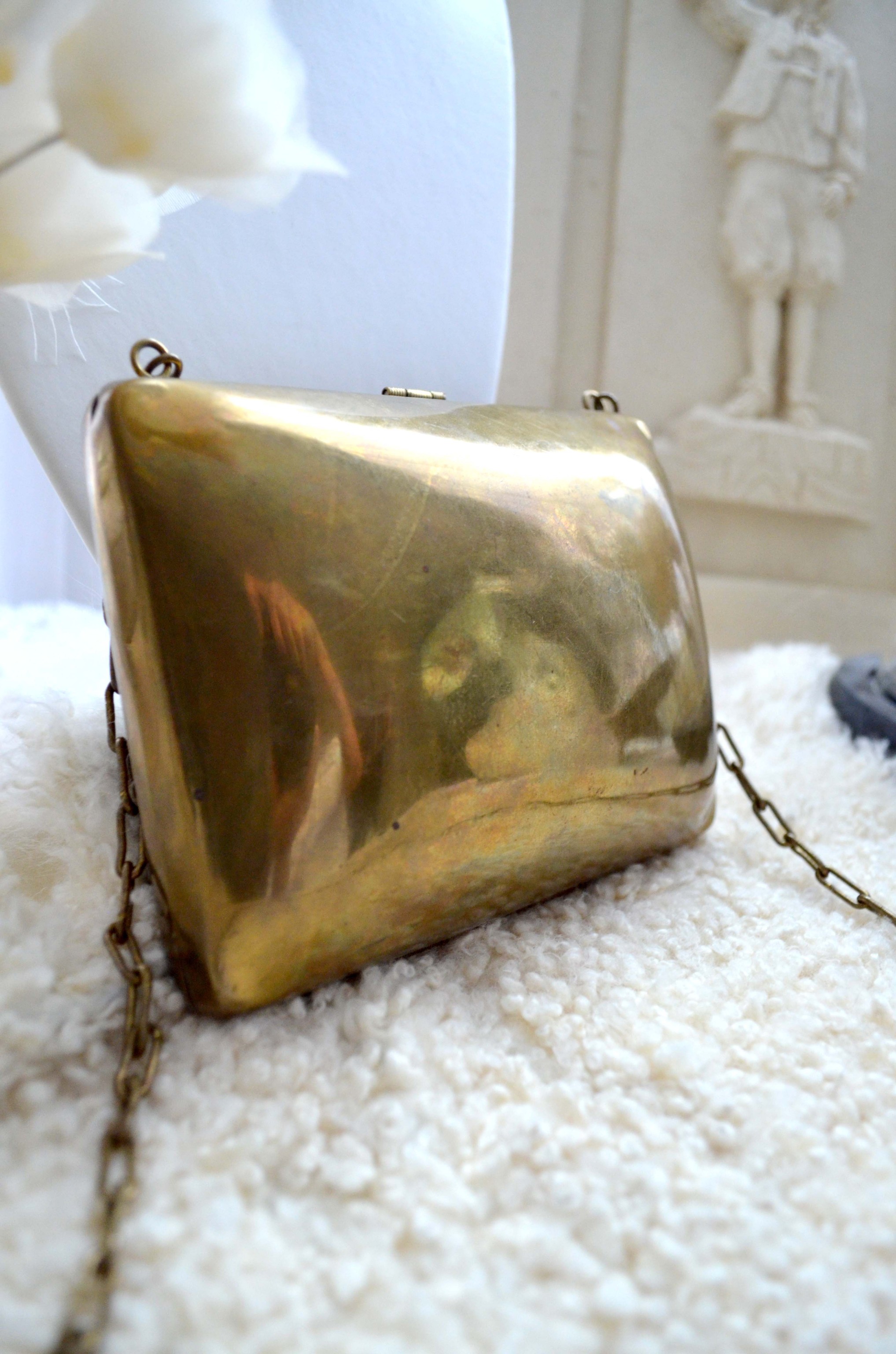American antique Bronze metal box bag box clutch bag handbag senior  Japanese second-hand vintage jewelry - Shop Mr.Travel Genius Antique shop  Handbags & Totes - Pinkoi