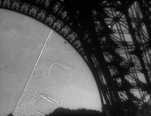 caughtbetweenspaceandtime:Similarities Between Length and Speed1937Jean Painlevé