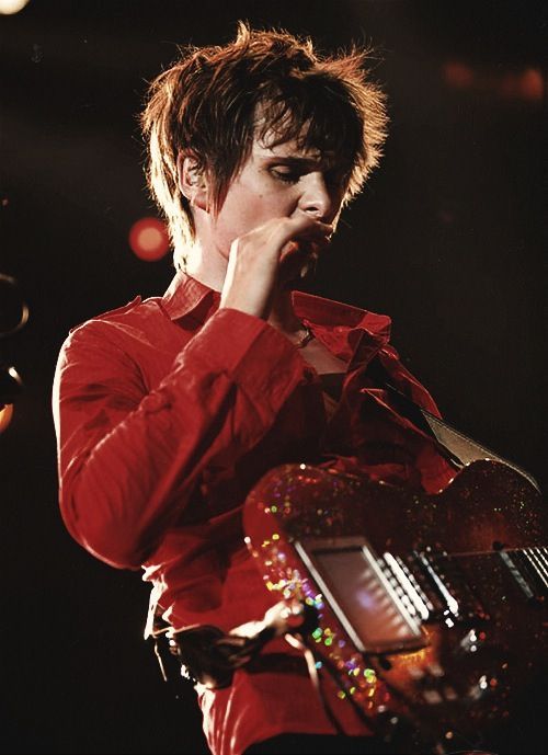 everyphotoofmattb:his hairstyle in 2008 was a blessing