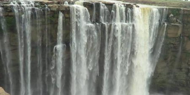 चाचाई जलप्रपात (Chachai WaterFall) रीवा, मध्यप्रदेश का दूसरा सबसे ऊंचा जलप्रपात