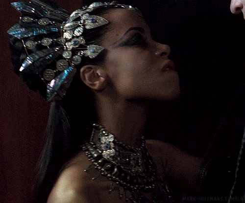 mark-hoffmans:Aaliyah as Akasha in Queen of the Damned (2002)directed by Michael Rymer