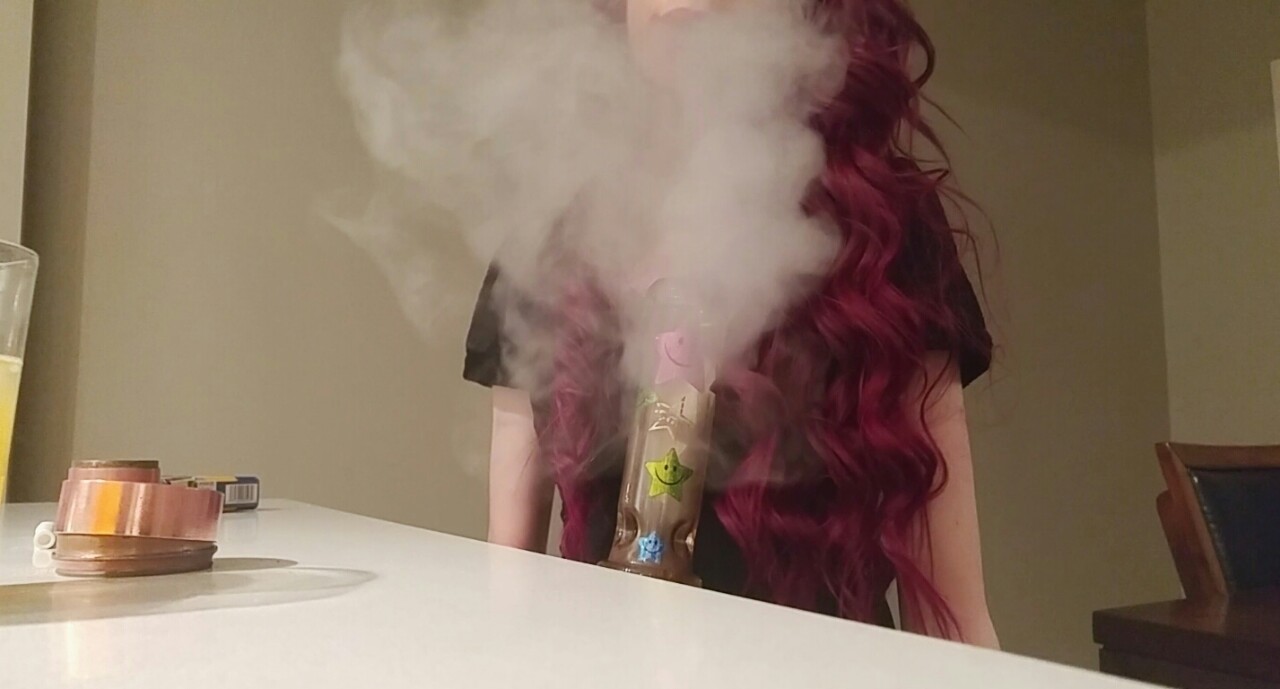 pr0digee:  Drunk poppers 🍷