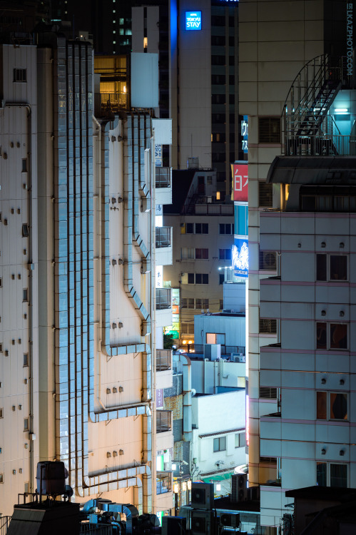 Ducts, Shinbashi 新橋