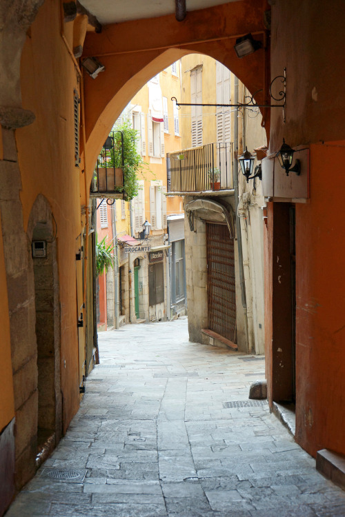 Grasse - France (by Dennis Jarvis) / http://picstreet.fr