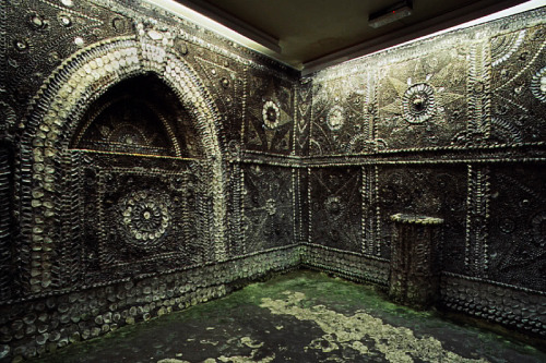 Porn vintagegal:  Shell Grotto at Margate  The Shell photos