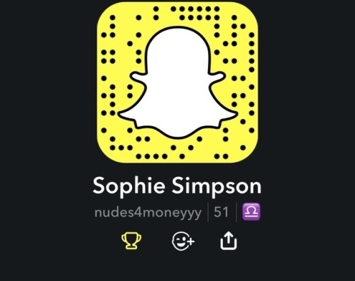 Reblog if you wanna talk❤️ snap: Nudes4moneyyy