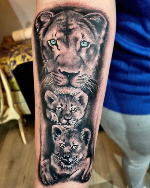 Did this lioness and cub tattoo design artemistattoostudio hope you all  like it lioness lionesstattoo lionessandcubs tattoodesigns mother   By Artemis Tattoo Studio  Facebook
